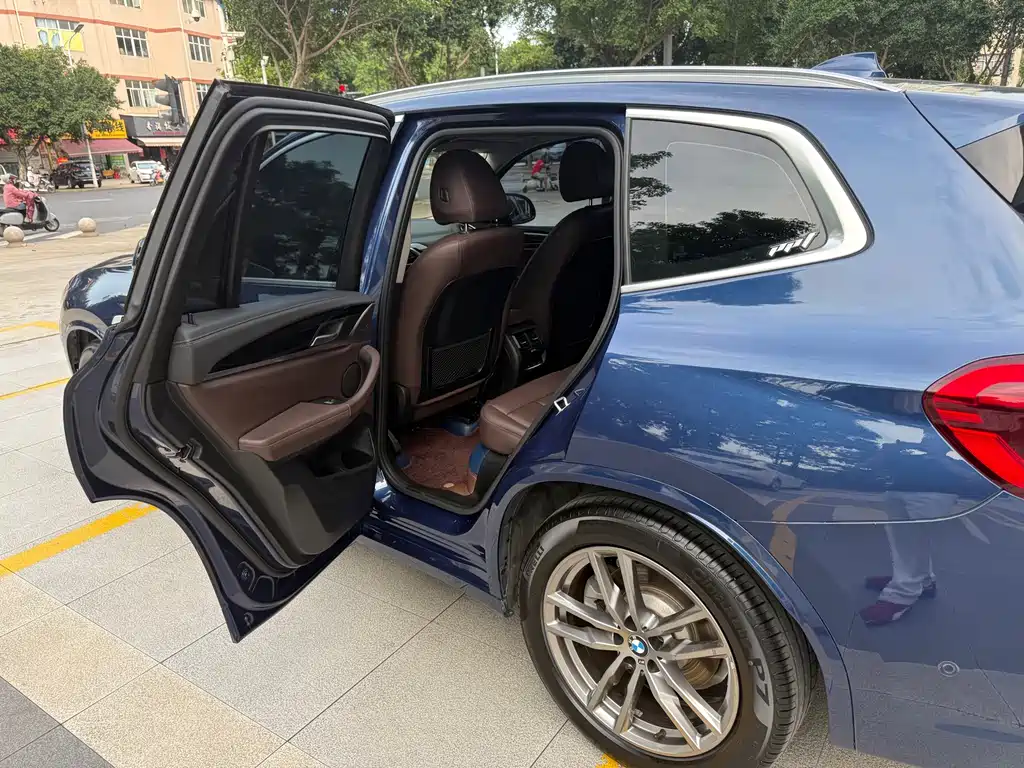 BMW X3 2019 — фото 15