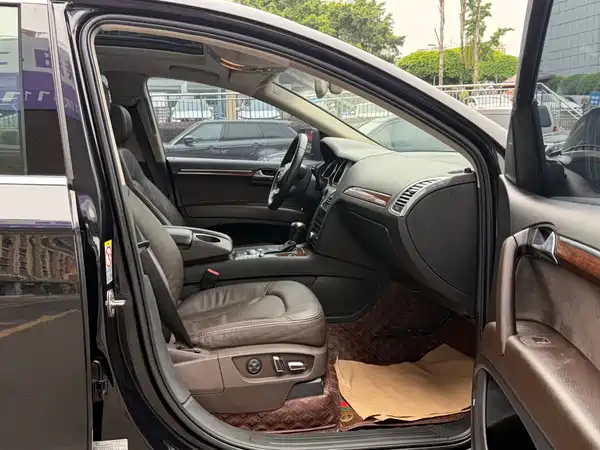 Audi Q7 2012