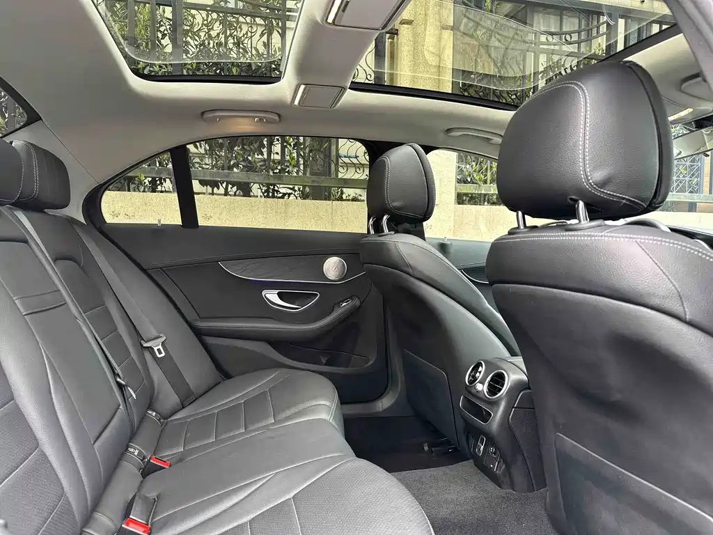 Mercedes-Benz C-Class 2021 — фото 10