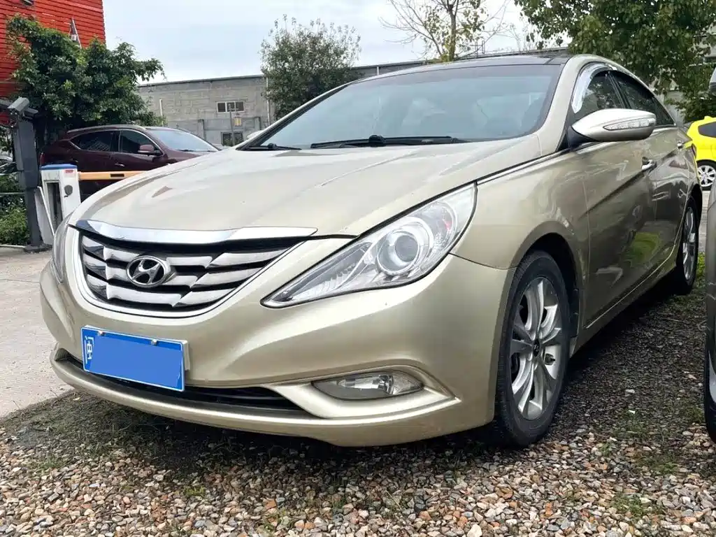 Hyundai Sonata 2013