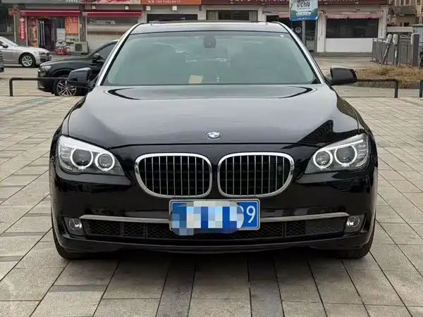 BMW 7 Series 2011