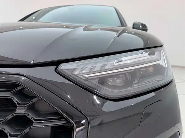 Audi SQ5 2021