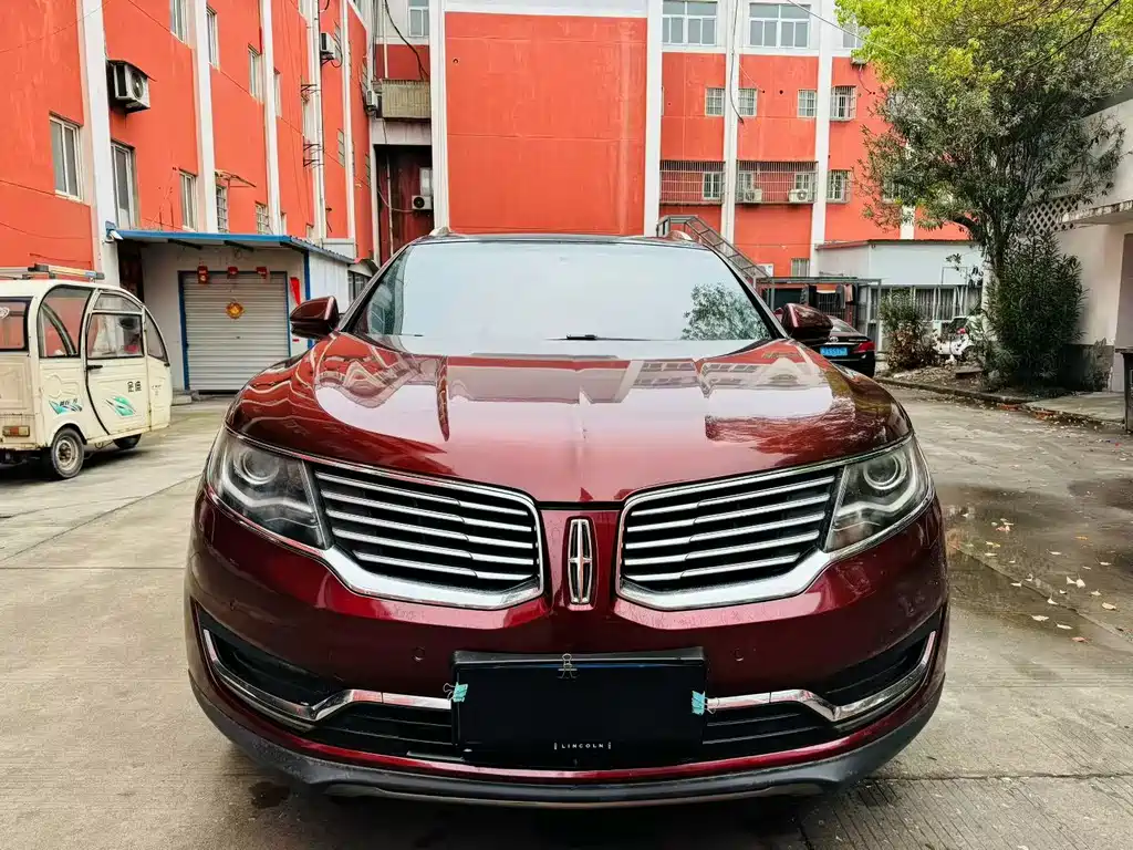 Lincoln MKX 2017 — фото 2