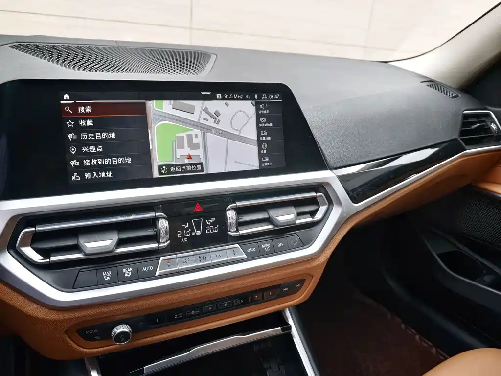 BMW 3 Series 2020 — фото 10