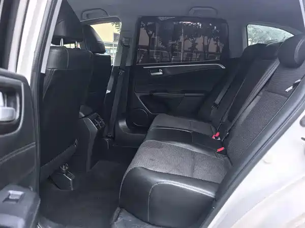 Honda Jade 2014