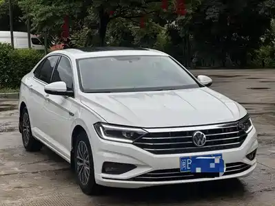 Volkswagen Sagitar 2020