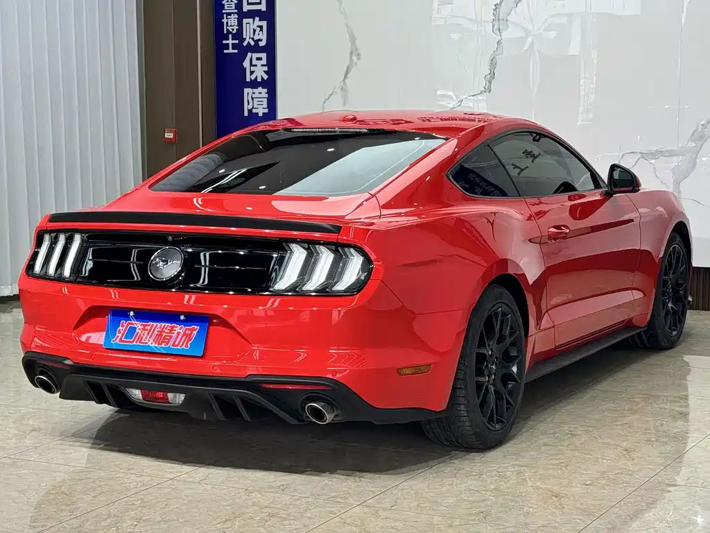 Ford Mustang 2020 — фото 4
