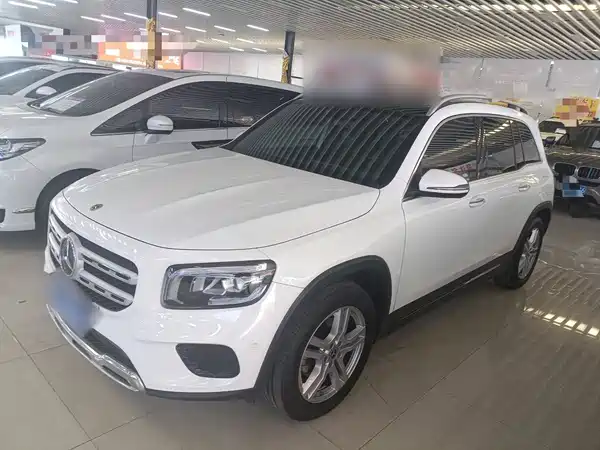 Mercedes-Benz GLB 2021
