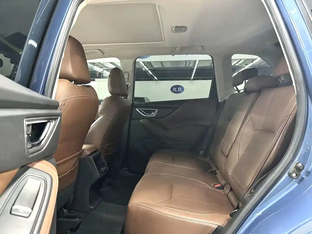 Subaru Forester 2019 — фото 15