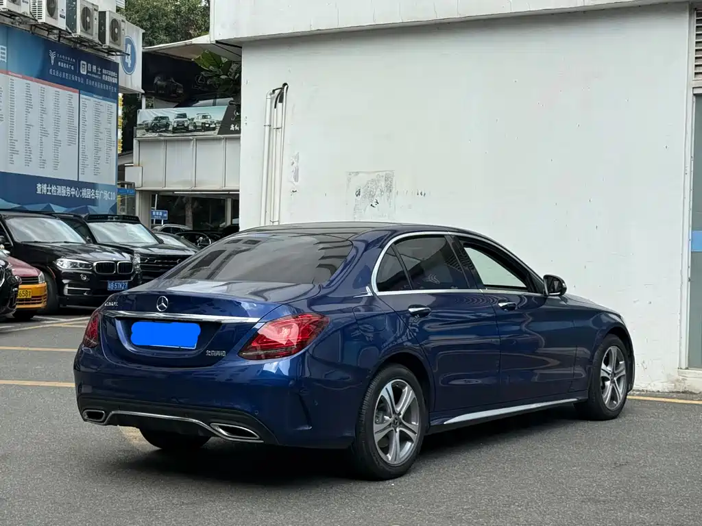 Mercedes-Benz C-Class 2020 — фото 9