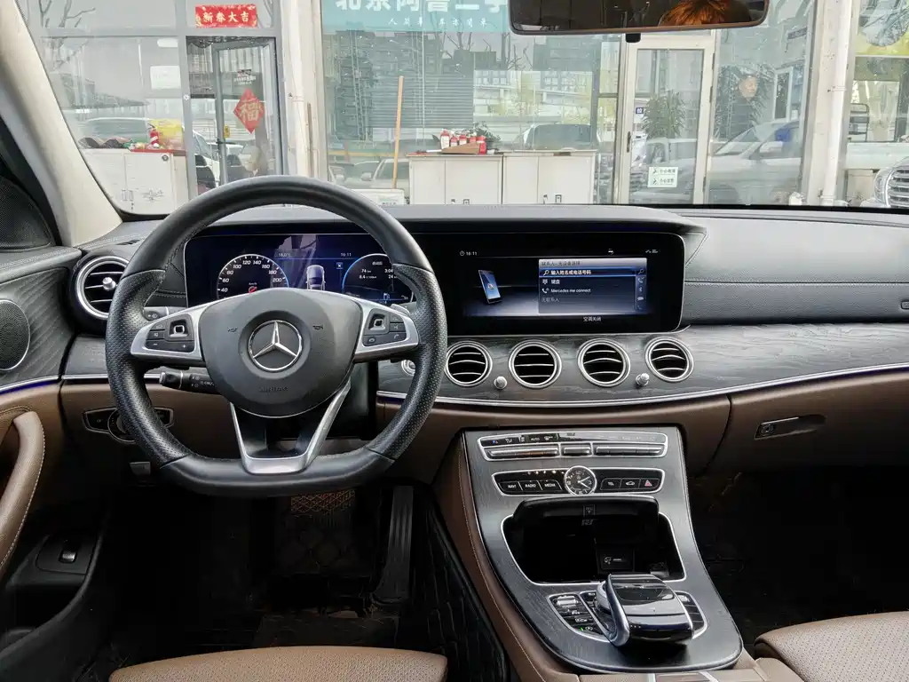 Mercedes-Benz E-Class 2018 — фото 8