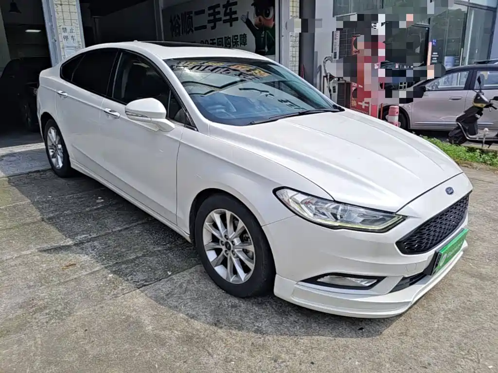 Ford Mondeo 2017 — фото 4