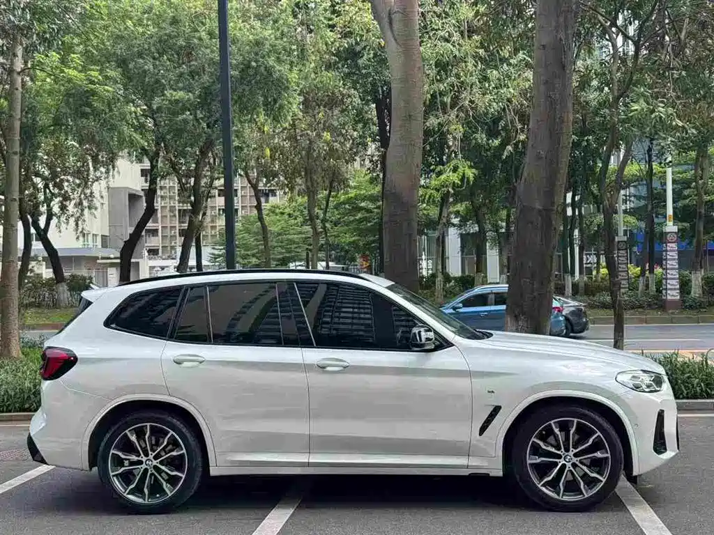 BMW X3 2021 — фото 4