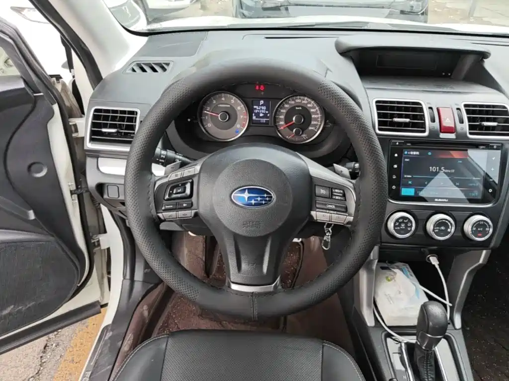 Subaru Forester 2016 — фото 11