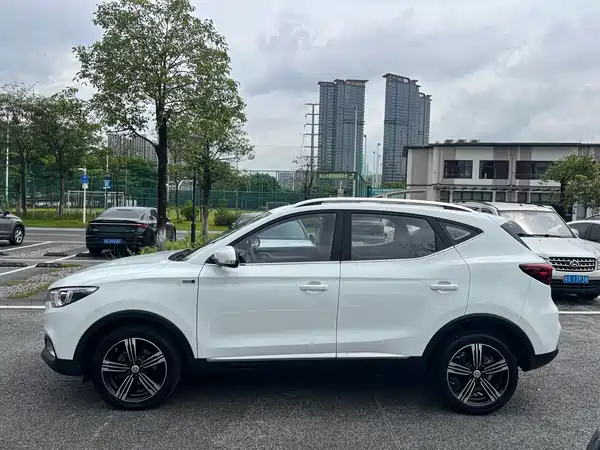 MG ZS 2017