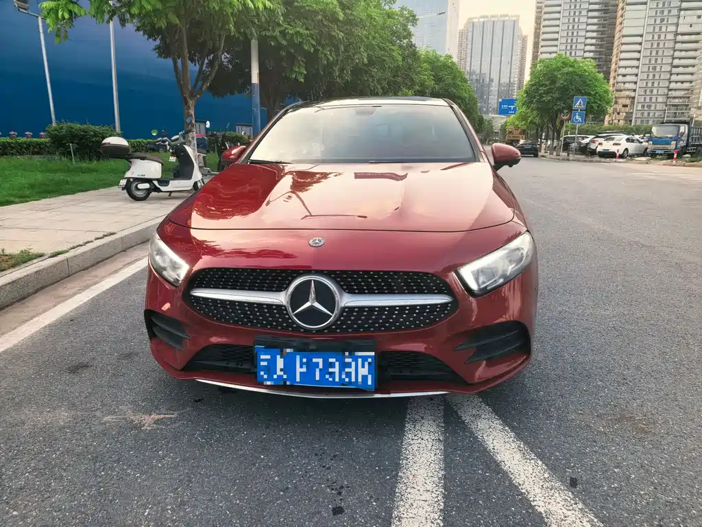 Mercedes-Benz A-Class 2020 — фото 2