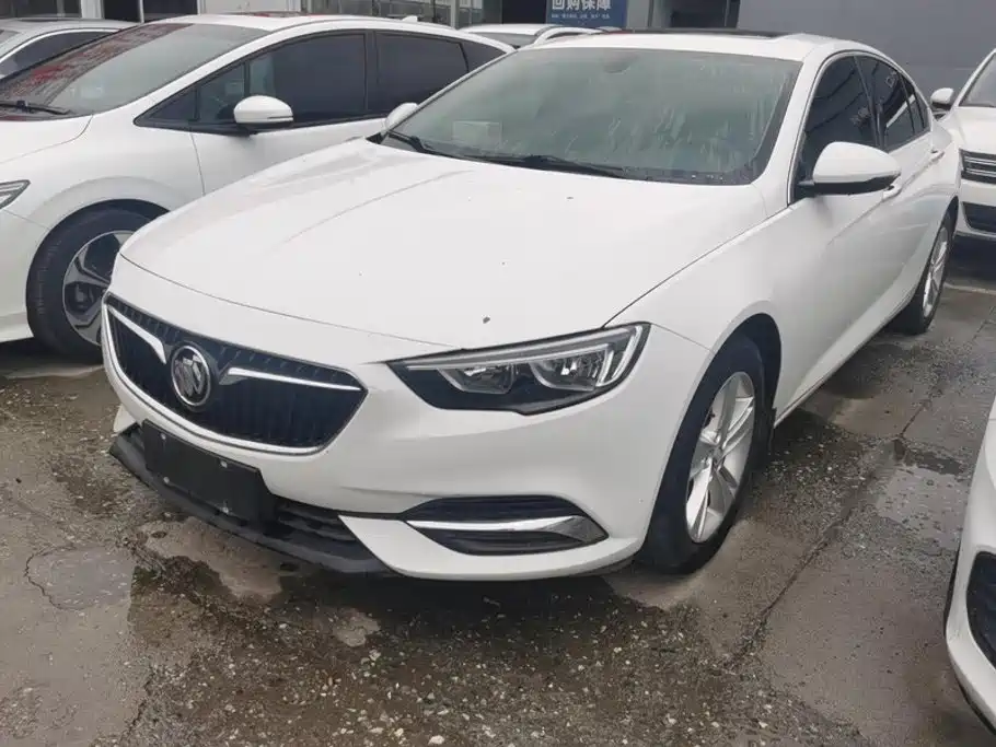 Buick Regal 2019 — фото 1