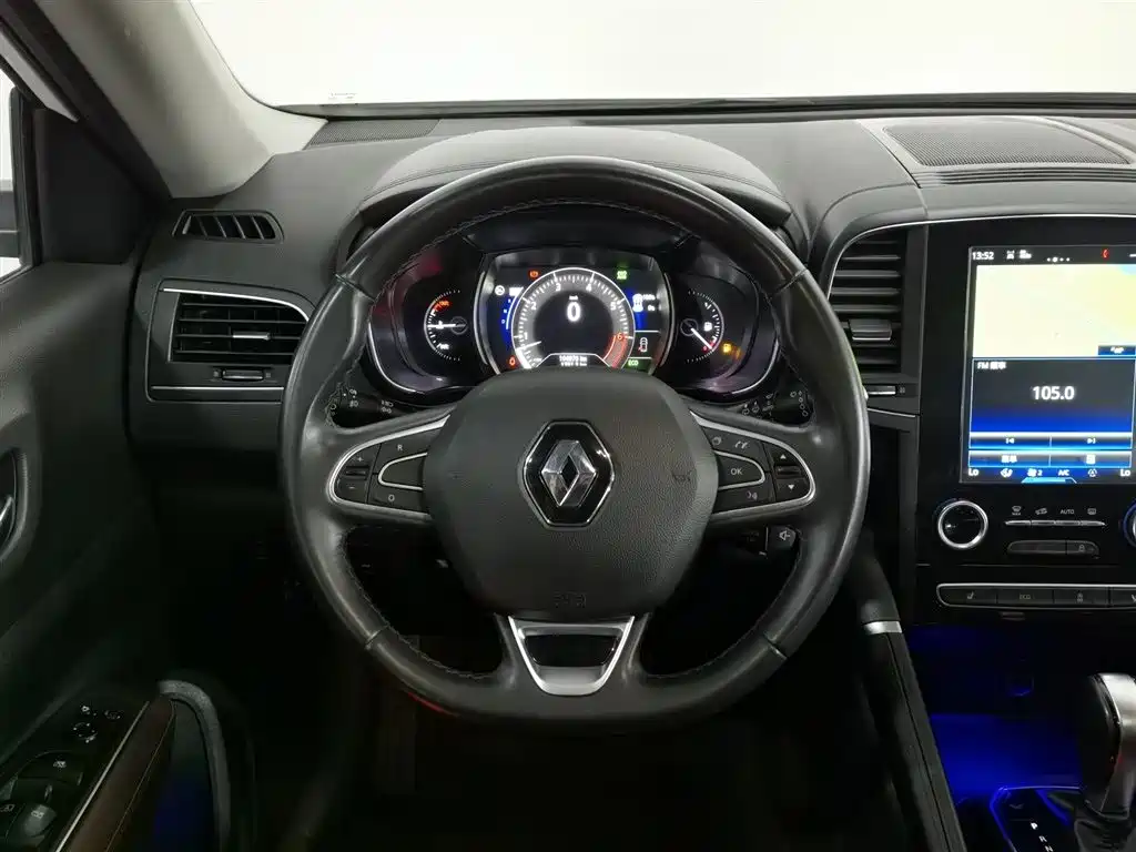 Renault Koleos 2017 — фото 11