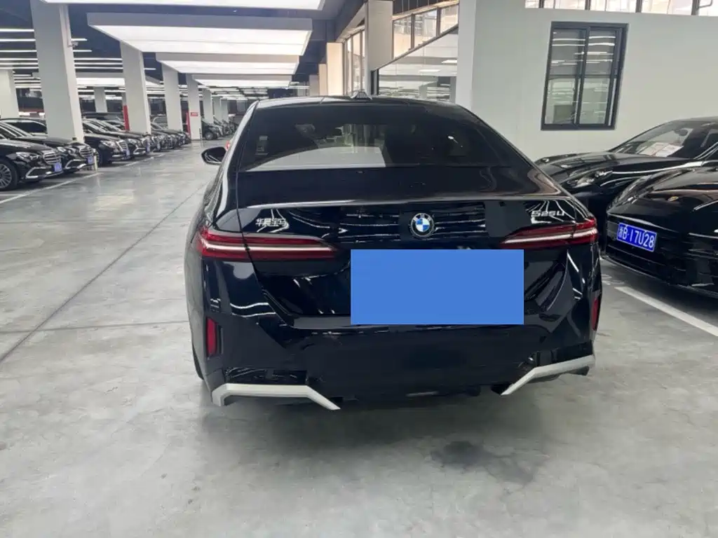 BMW 5 Series 2024