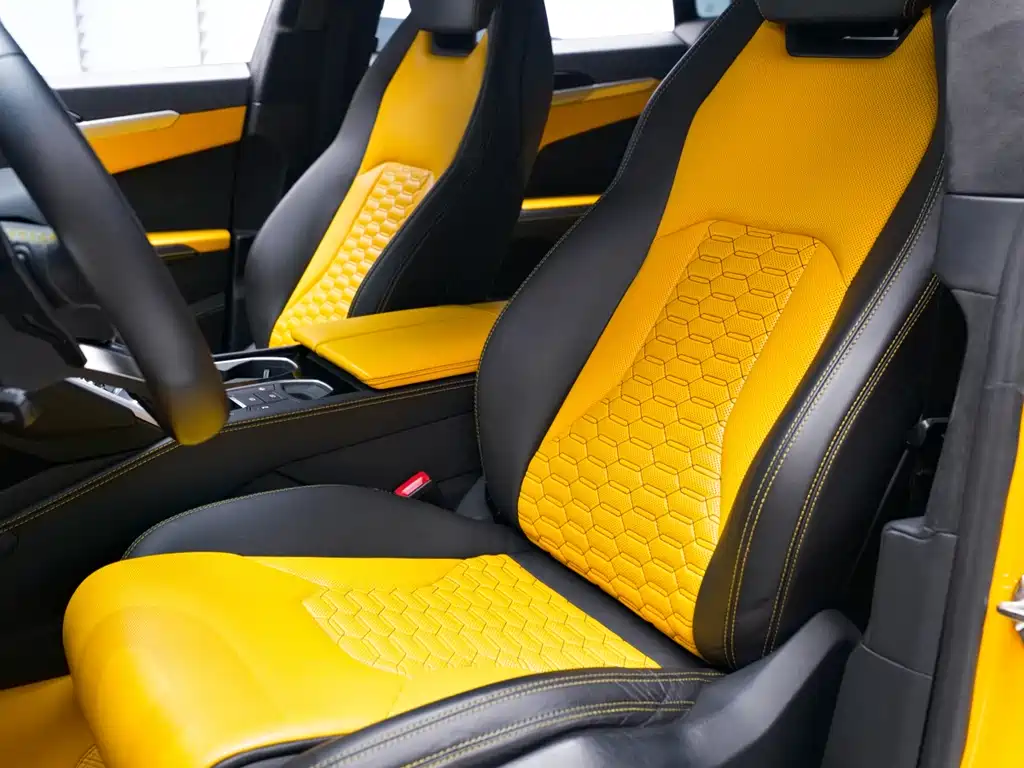 Lamborghini Urus 2020 — фото 17
