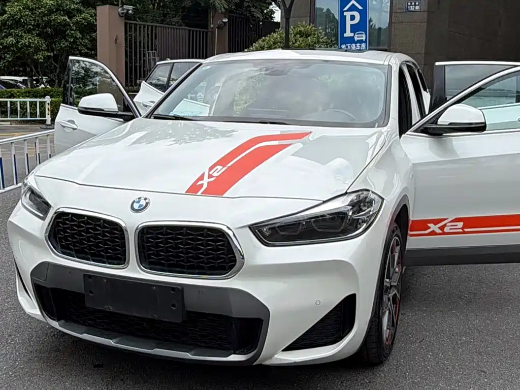 BMW X2 2022 — фото 16