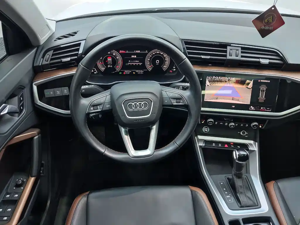 Audi Q3 2022 — фото 17