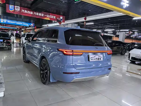 Li Auto ONE 2021