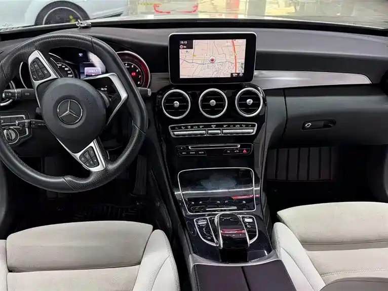 Mercedes-Benz C-Class 2018