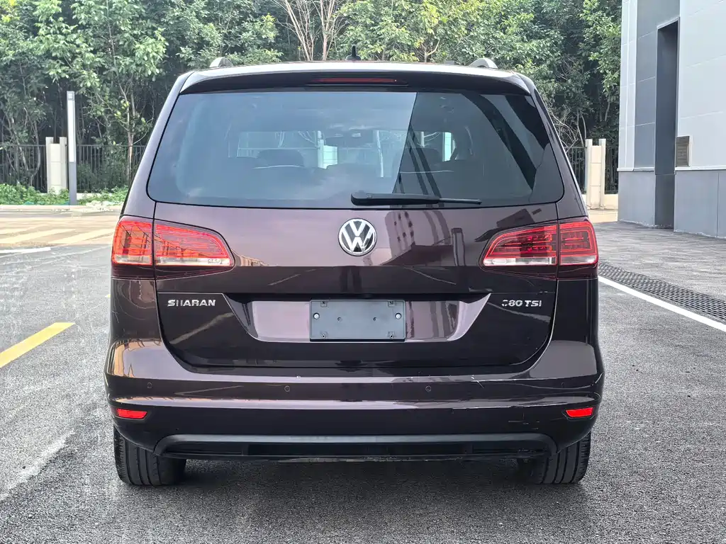Volkswagen Sharan 2018 — фото 5
