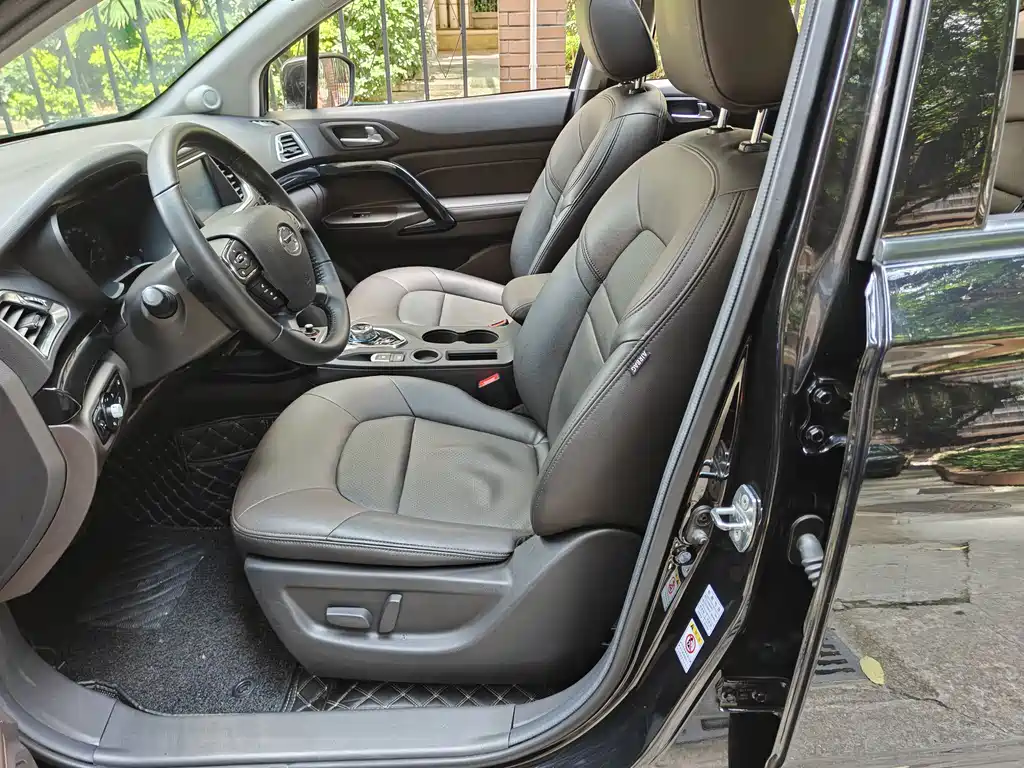 GAC Motor GS4 Hybrid 2019 — фото 9