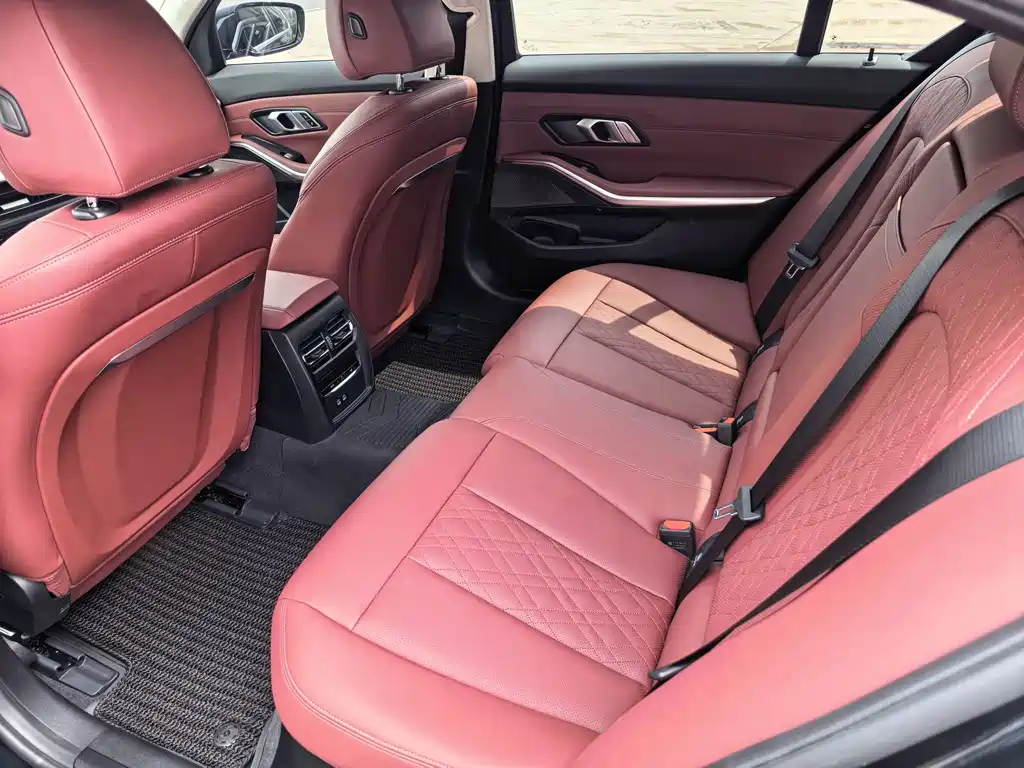 BMW i3 2025