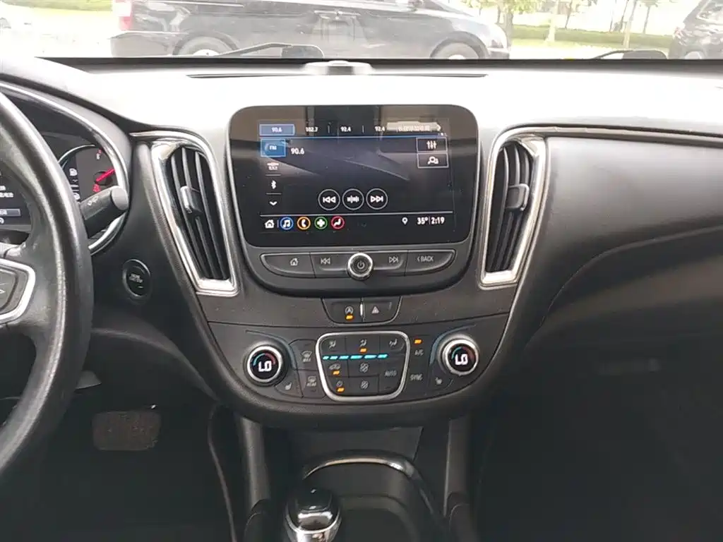 Chevrolet Malibu XL 2019 — фото 13