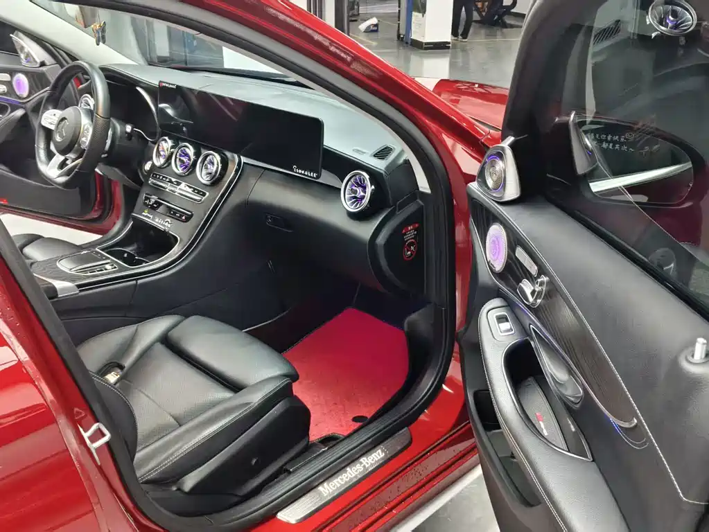 Mercedes-Benz C-Class 2020