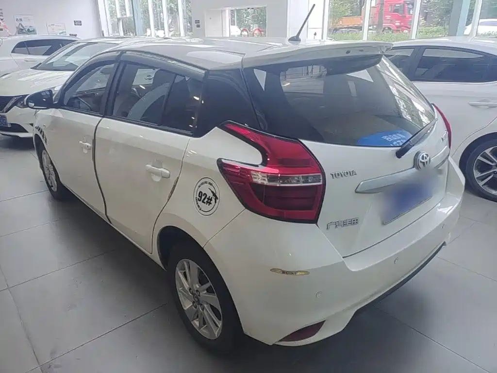 Toyota Yaris L 2019