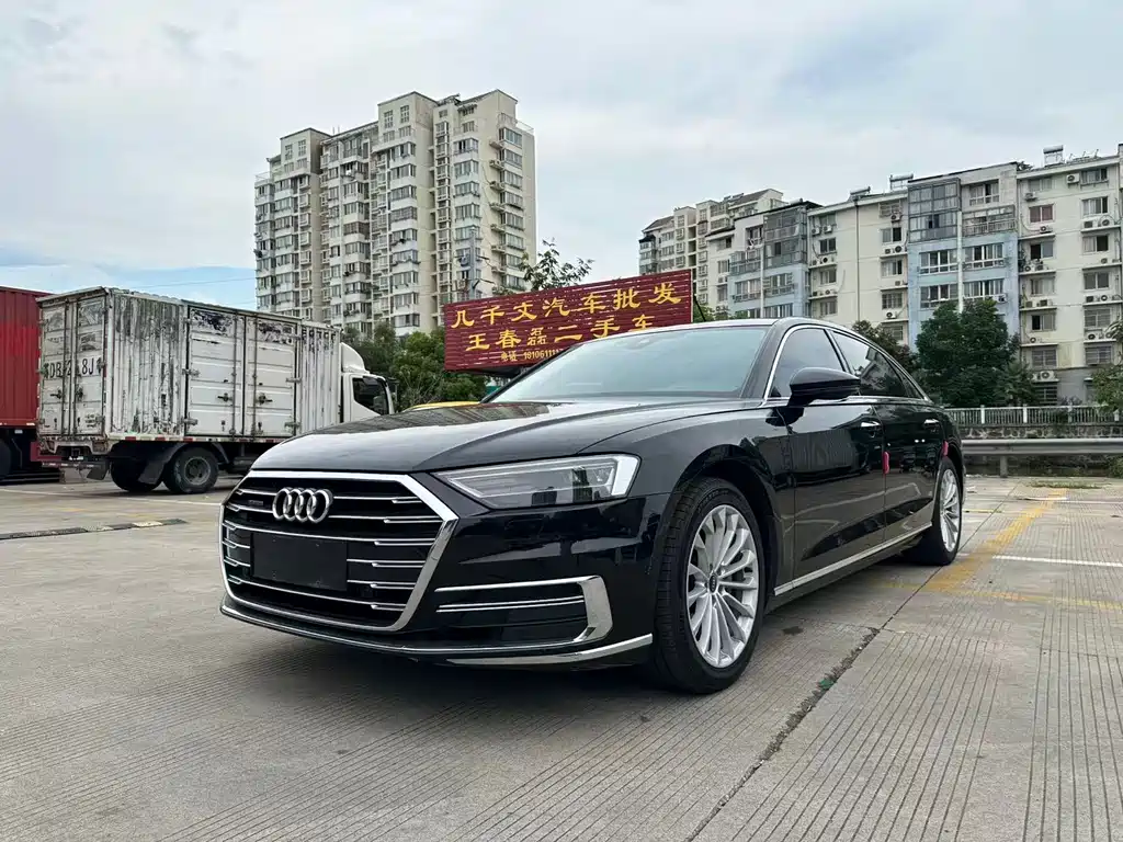 Audi A8 2022