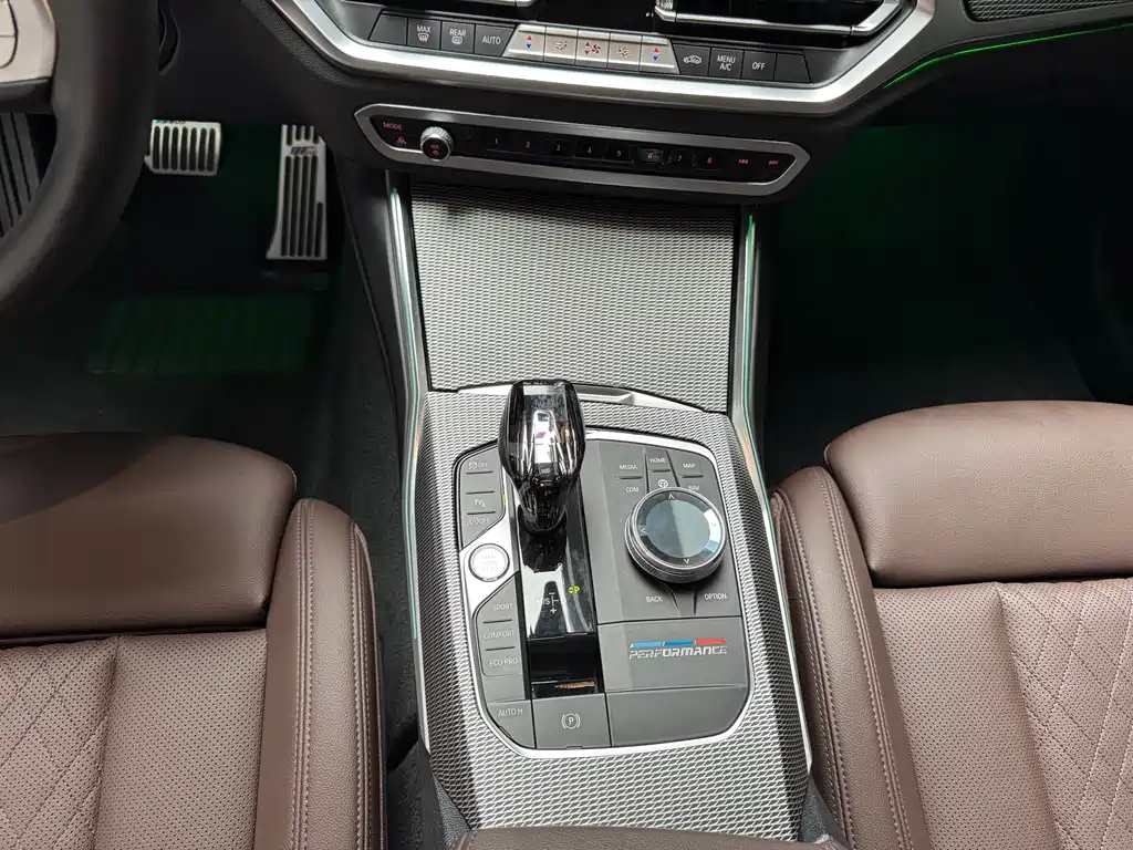 BMW 3 Series 2022 — фото 10