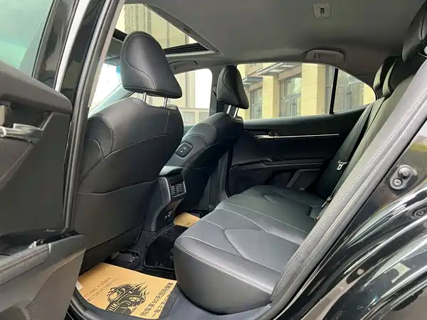 Toyota Camry 2021
