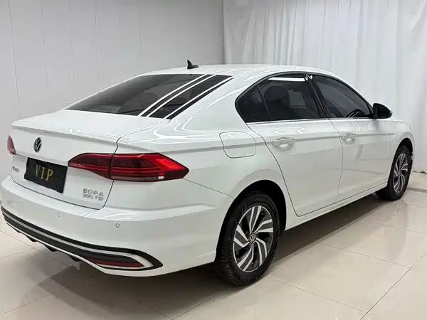 Volkswagen Bora 2023