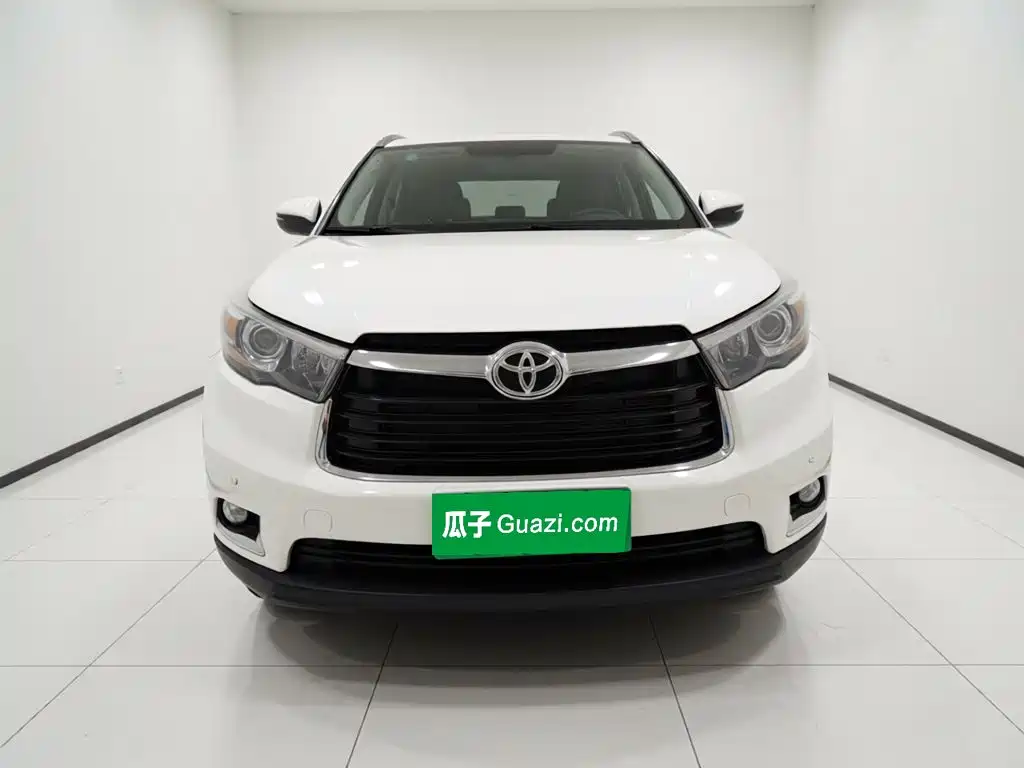 Toyota Highlander 2017 — фото 2