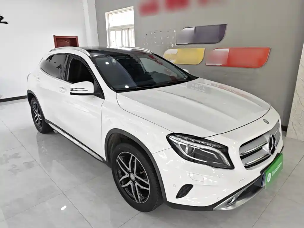 Mercedes-Benz GLA 2016