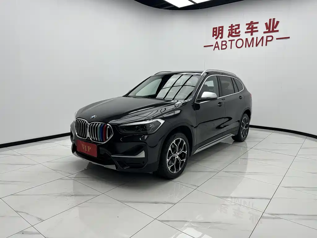 BMW X1 2022 — фото 3
