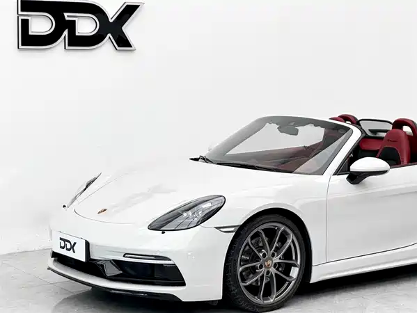 Porsche 718 2022