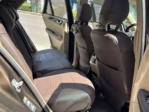 Mercedes-Benz M-Class 2013