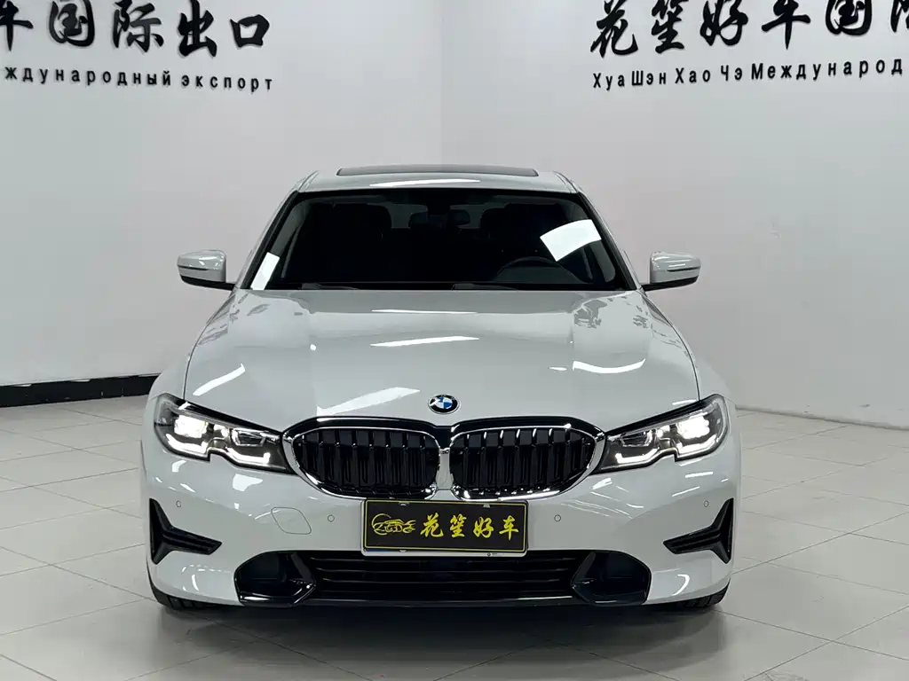 BMW 3 Series 2022