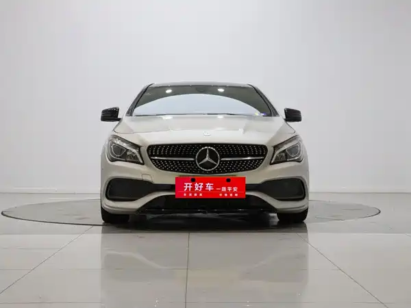 Mercedes-Benz CLA 2017