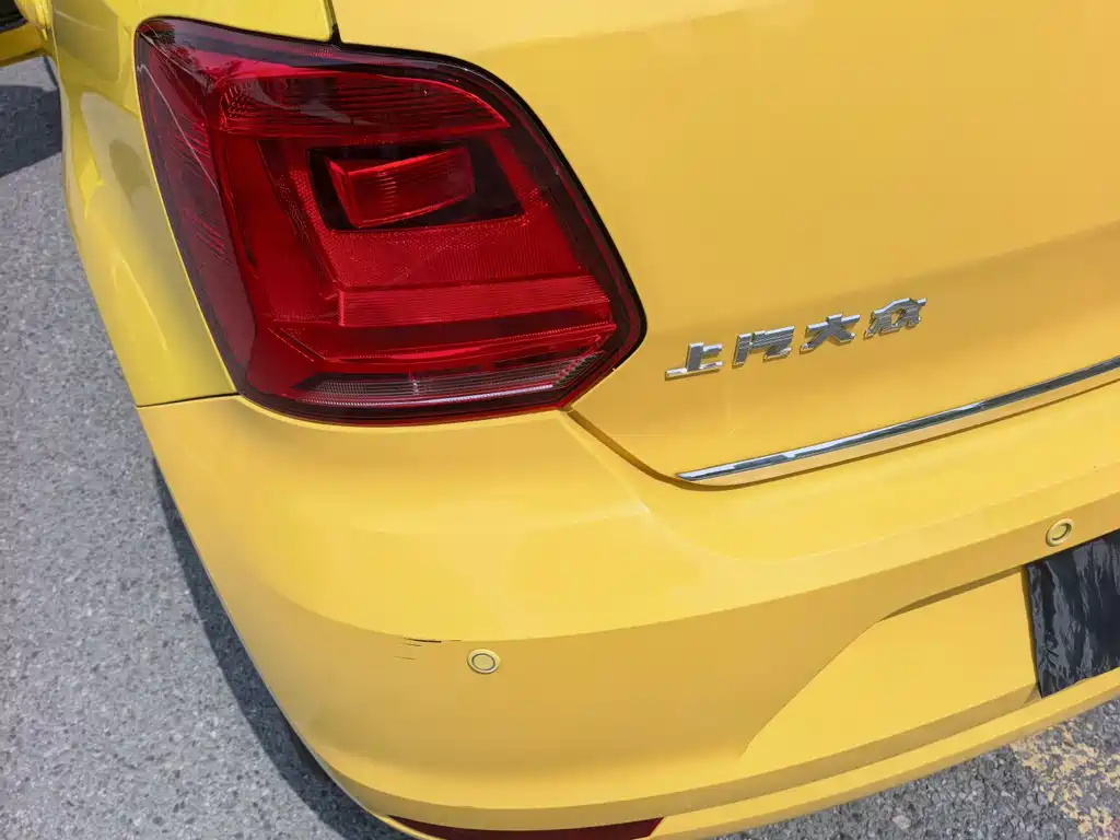 Volkswagen Polo 2015 — фото 20