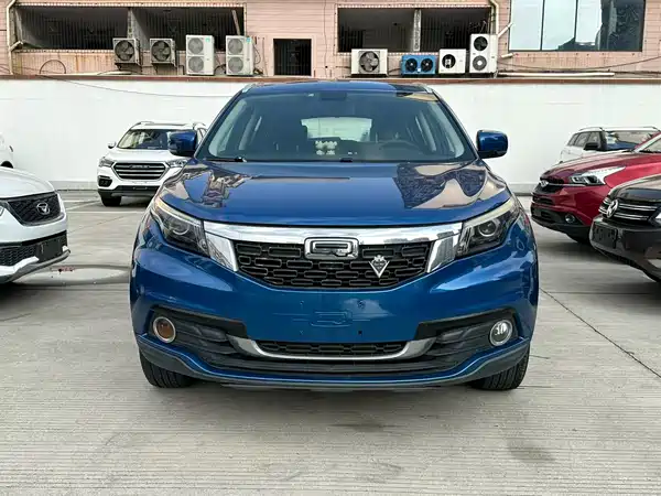 Qoros 5 2017