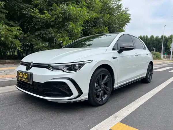 Volkswagen Golf 2022