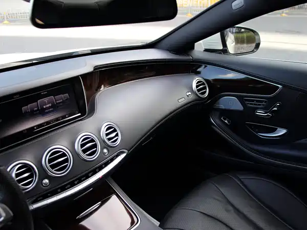 Mercedes-Benz S-Class 2018