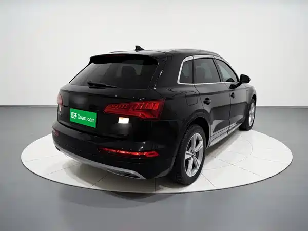 Audi Q5L 2019